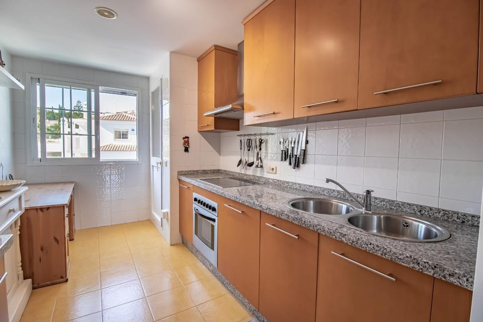 Ático familiar con terraza y bonitas vistas al mar en Marbella - Rio Real 282G Apartment in Marbella