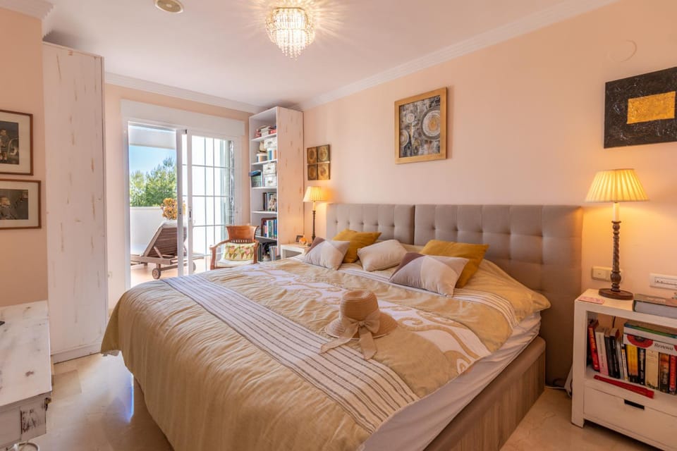 Ático familiar con terraza y bonitas vistas al mar en Marbella - Rio Real 282G Apartment in Marbella