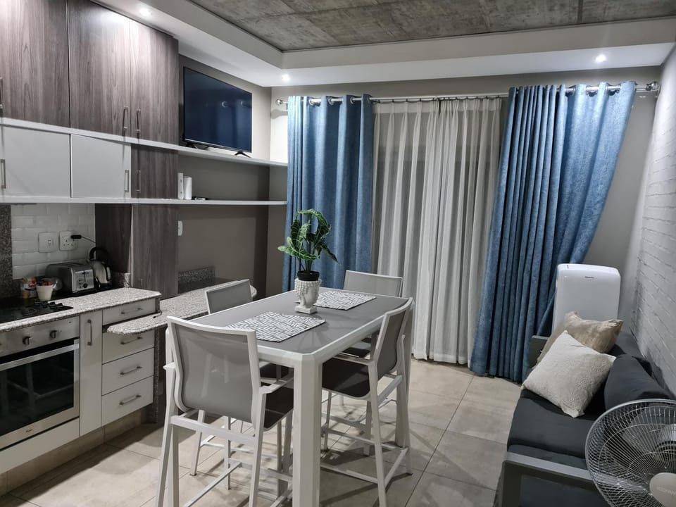 Stunning City Living at Loftus Apartment in Pretoria