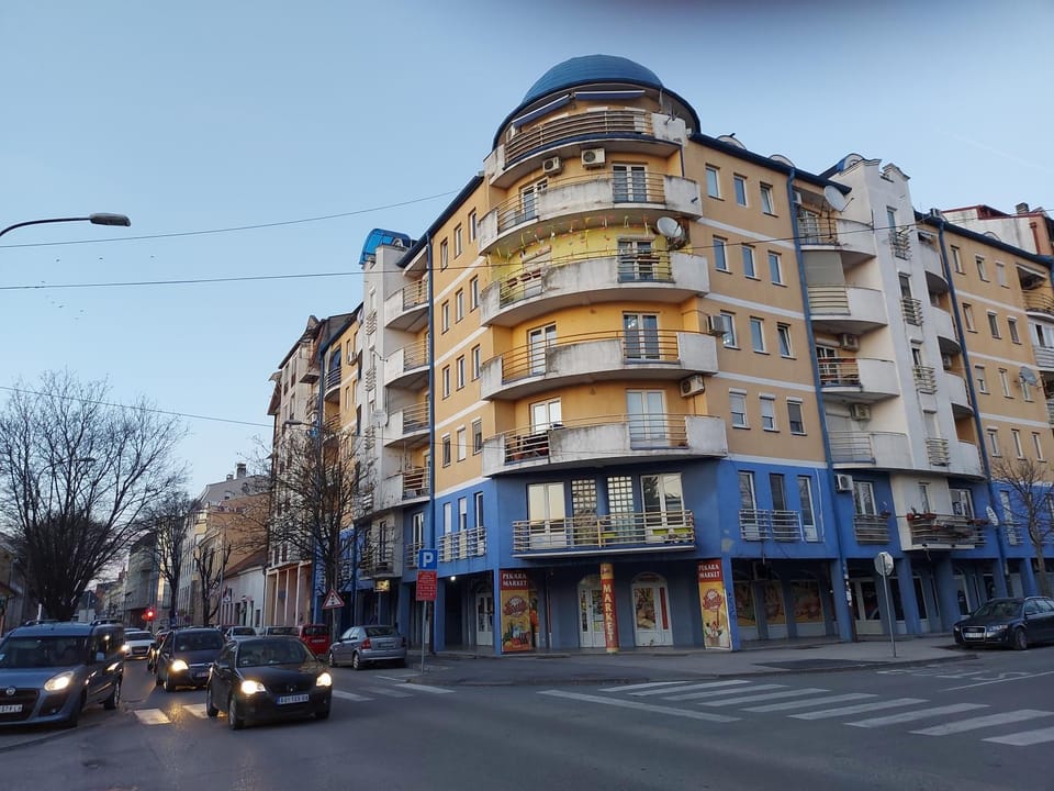 Property building, City view, Street view, Location, Parking
