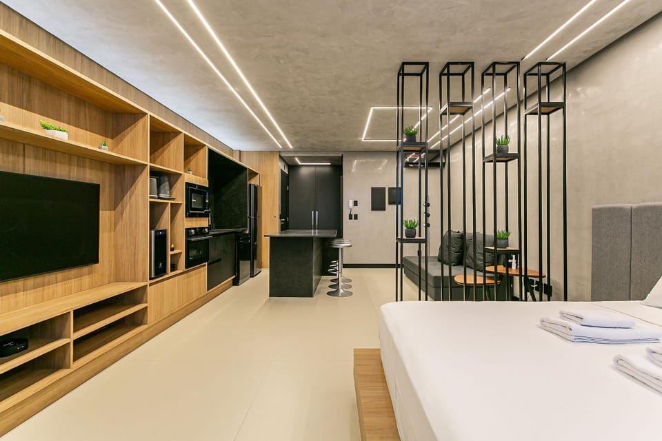 TV and multimedia, Kitchen or kitchenette, Living room, Dining area
