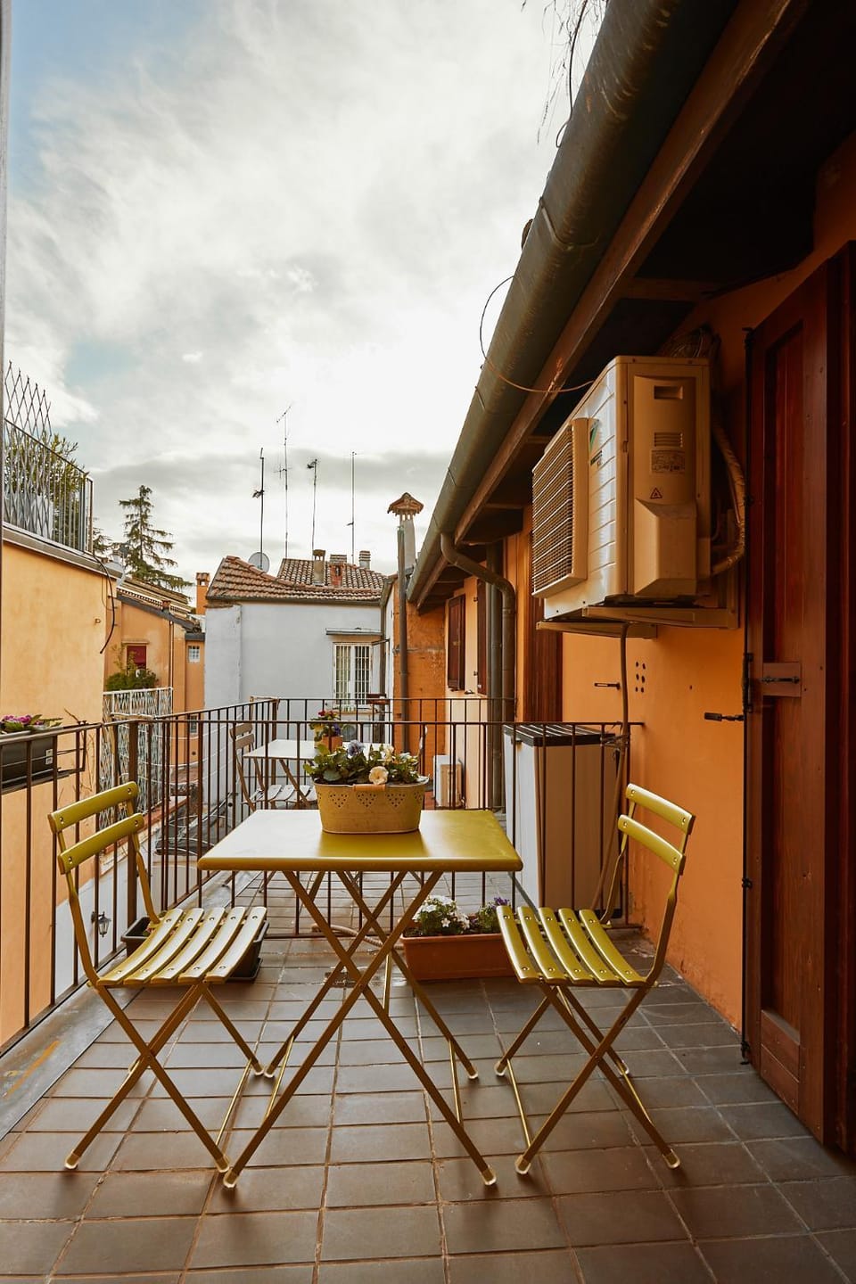 Balcony/Terrace, Balcony/Terrace