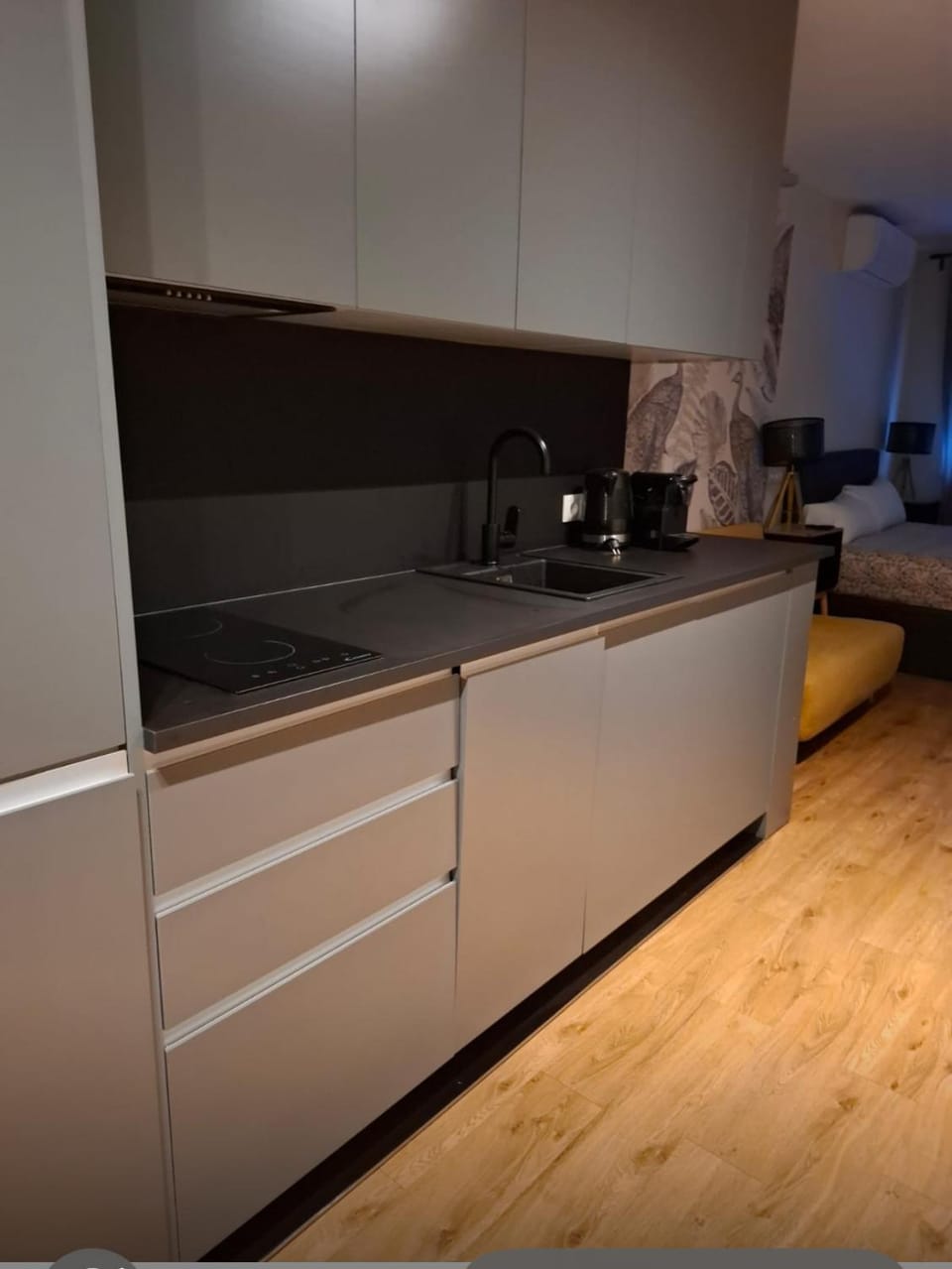 centro madrid zerolo 2,8 Apartment in Centro