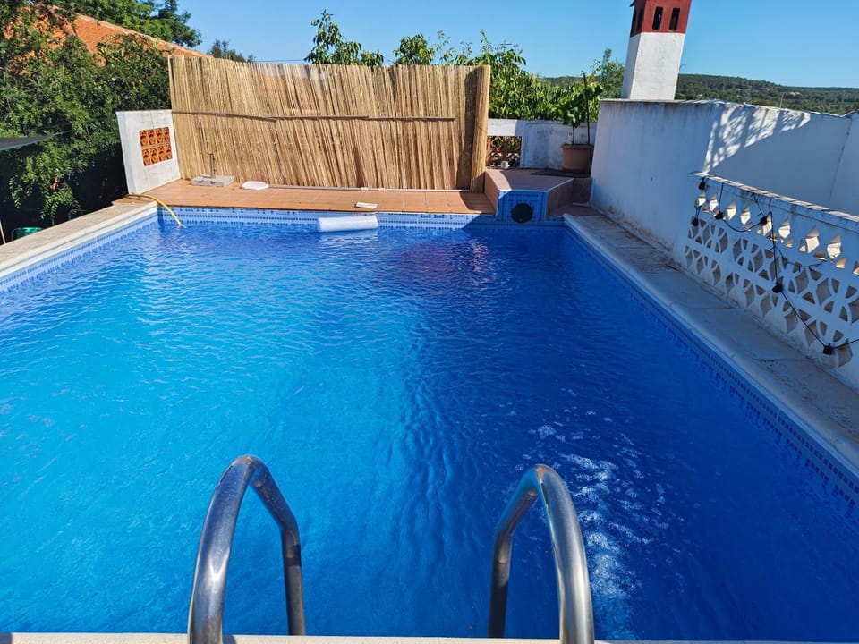 Beautiful and peaceful villa in Valencia with private pool Villa in Valencian Community