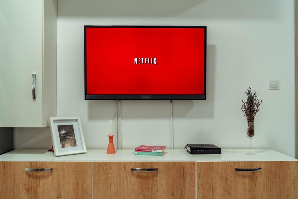 TV and multimedia, Text overlay