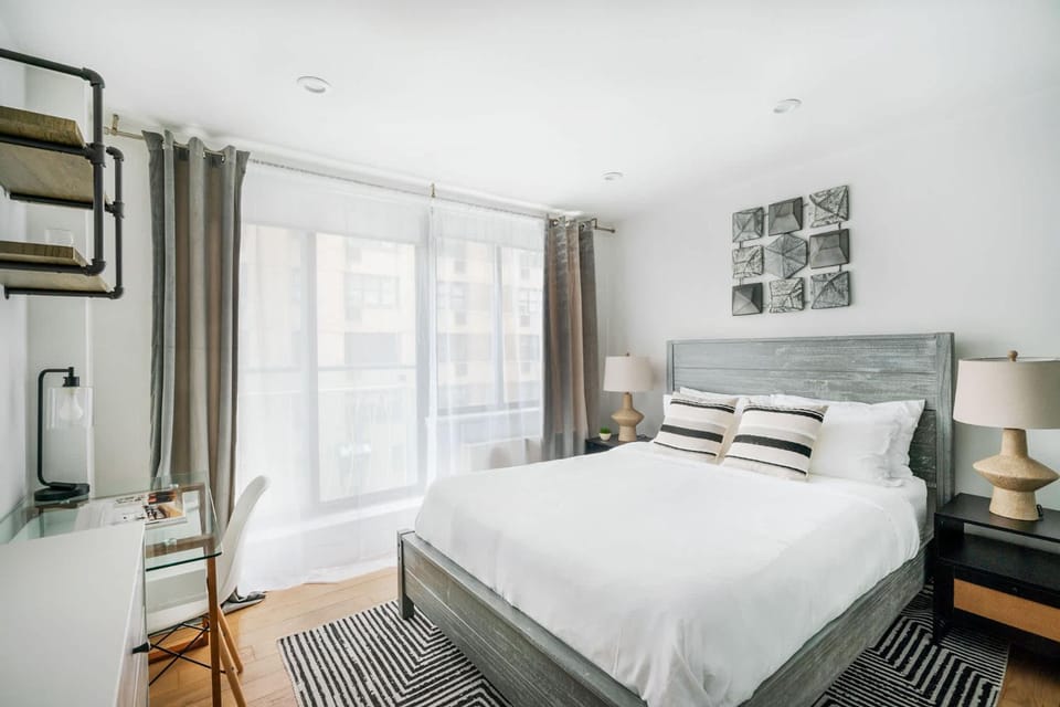 75-2D NEW Prime UES W&D Balcony Elevator Apartment in Roosevelt Island