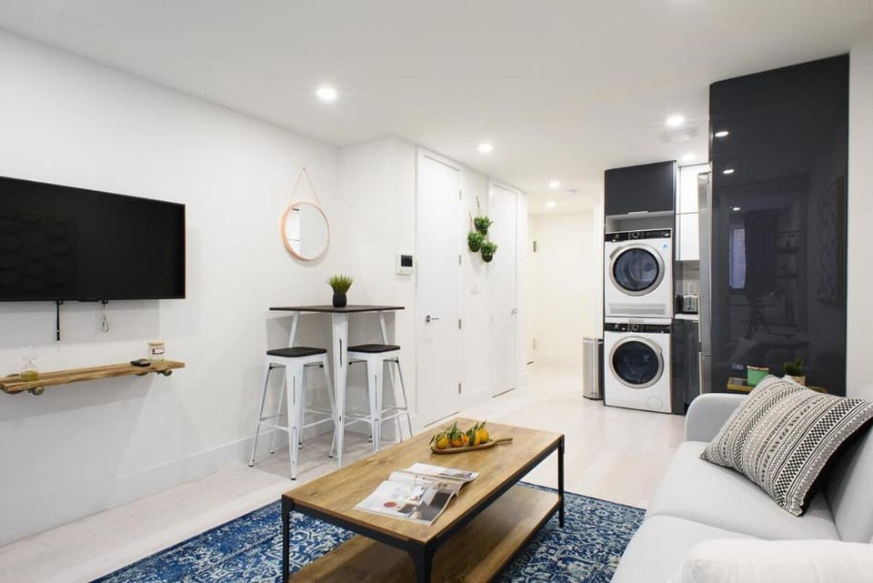 75-2C Furnished 1BR W D Elev WD Central park Apartment in Roosevelt Island