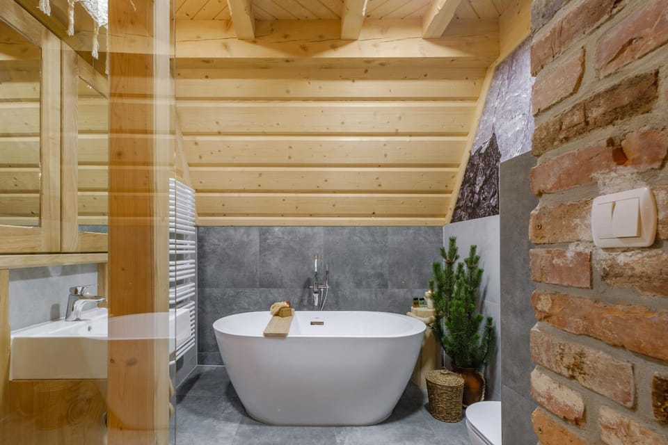 Bathroom, Bath, towels