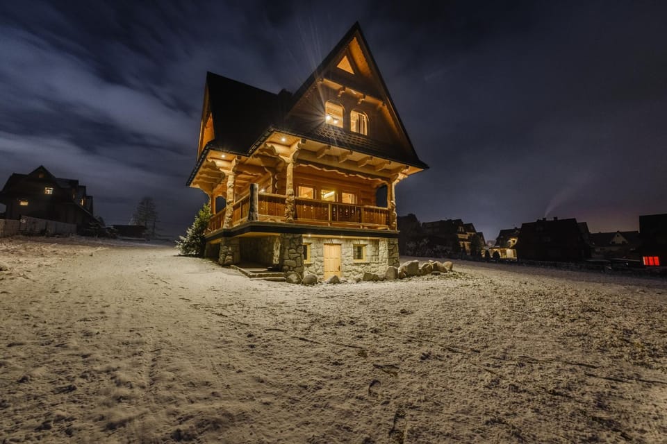 Property building, Night