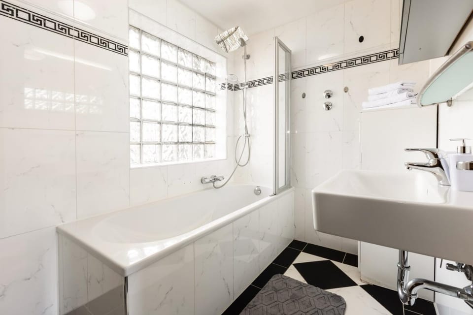 Shower, Bathroom, Bath