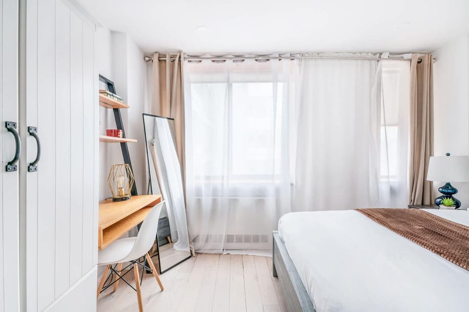 75-4A Brand new 3BR Prime UES W D in unit Apartment in Roosevelt Island