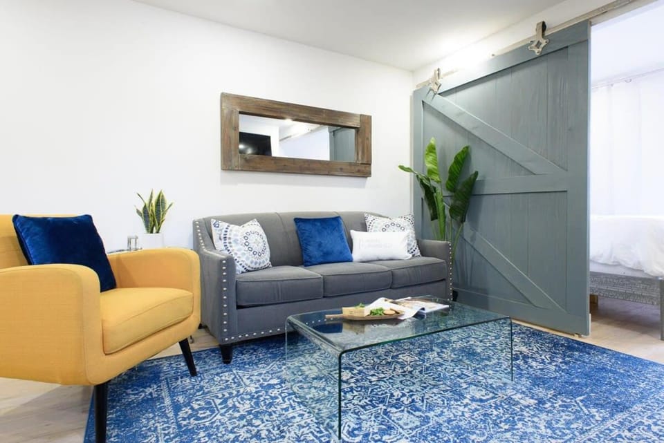 75-5 Luxury 3BR Duplex W d Elevator bldg Apartment in Roosevelt Island