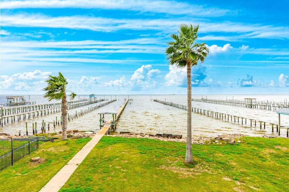 Reel Paradise House in San Leon