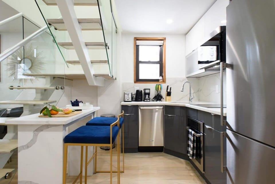 75-5D NEW Quality 3BR Duplex W&D Elevator Apartment in Roosevelt Island