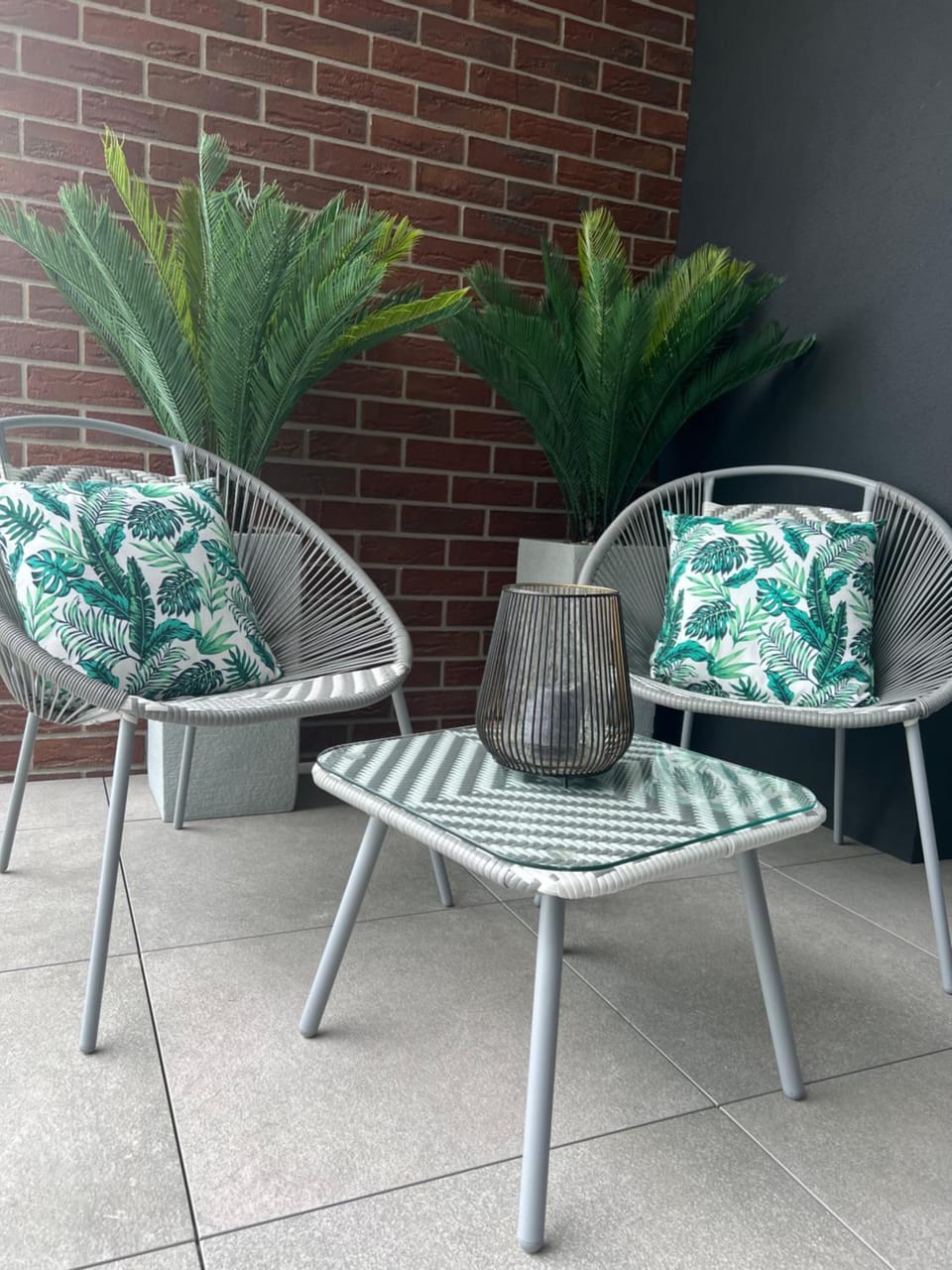 Patio, Seating area