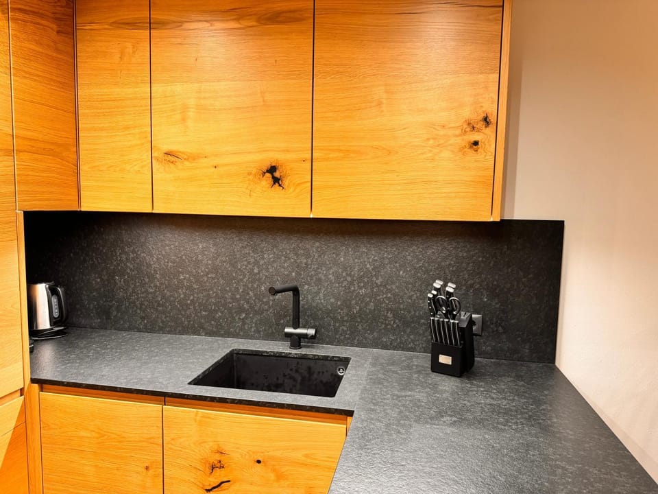 Coffee/tea facilities, Kitchen or kitchenette