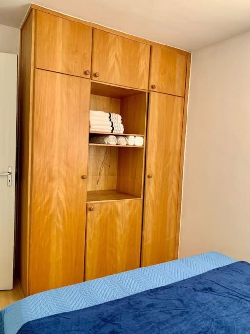 Bed, Bedroom, wardrobe