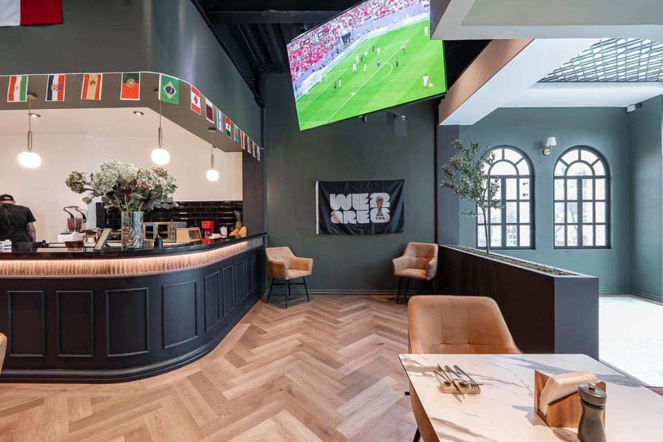Restaurant/places to eat