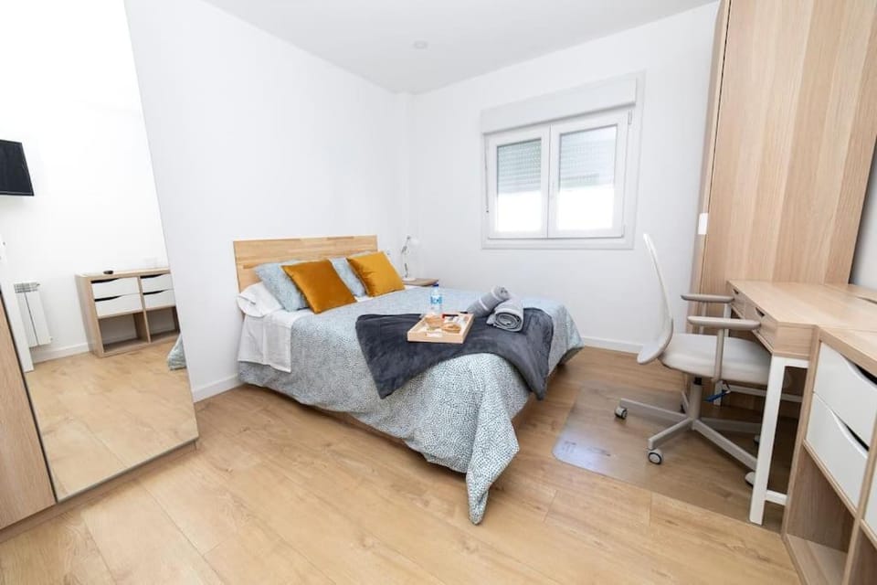 Bed, Bedroom