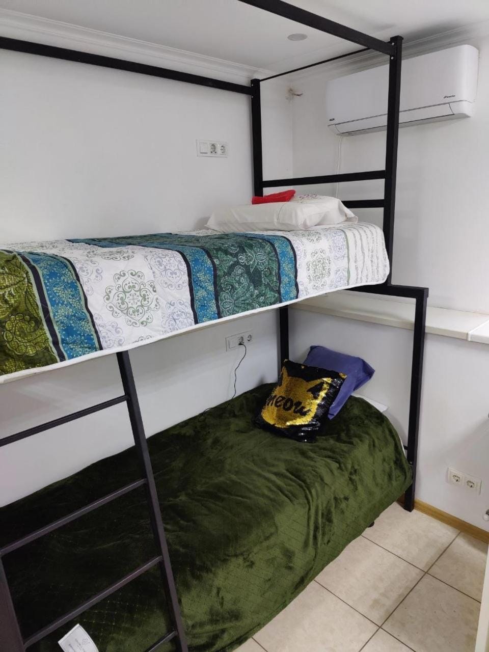 bunk bed