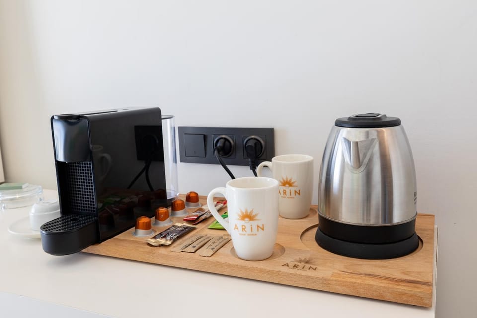 Coffee/tea facilities