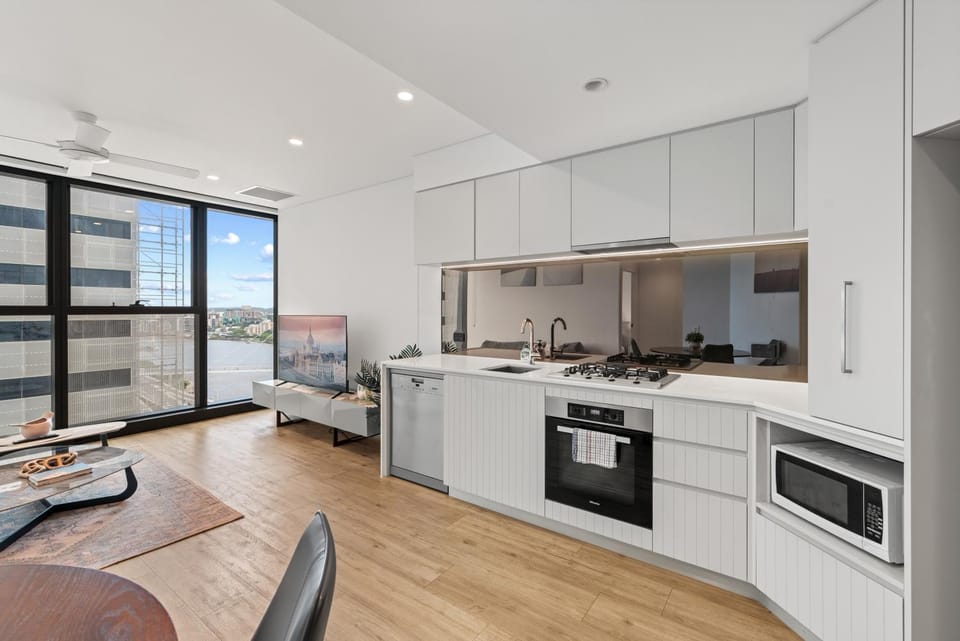 CBD Luxury River View 1Bed Apt The One Apartment in Brisbane City