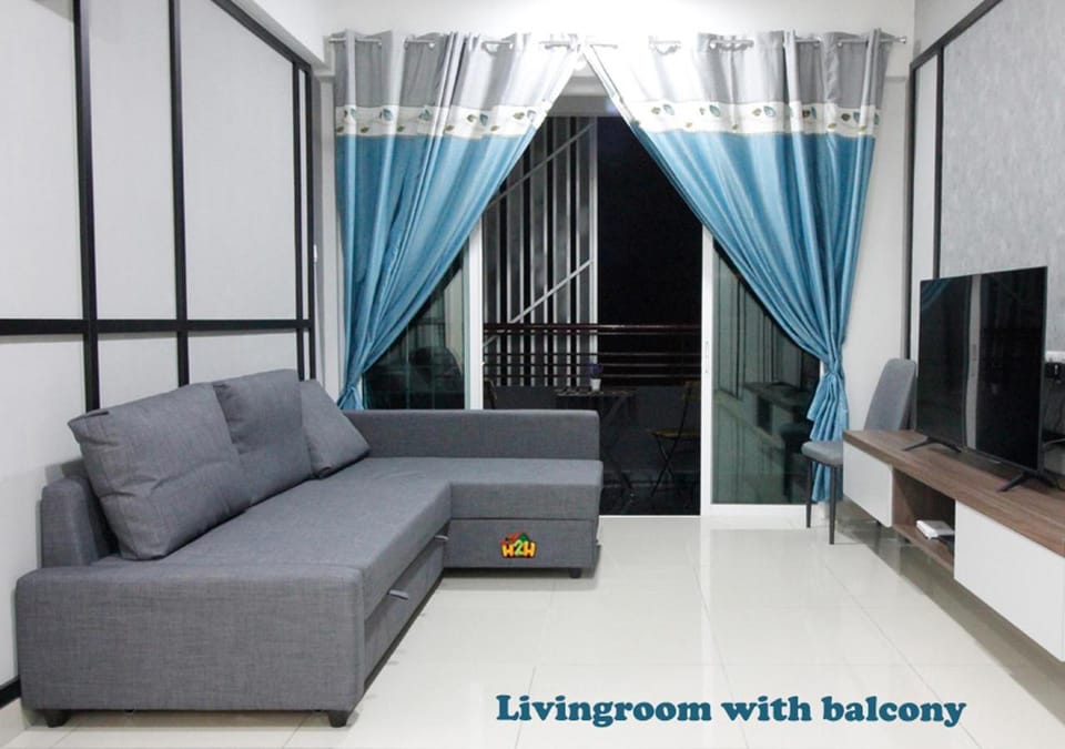 TV and multimedia, Balcony/Terrace, Living room