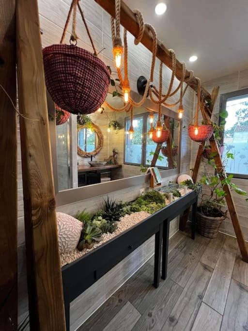 Gite à la ferme avec jacuzzi et piscine chauffée House in Occitanie