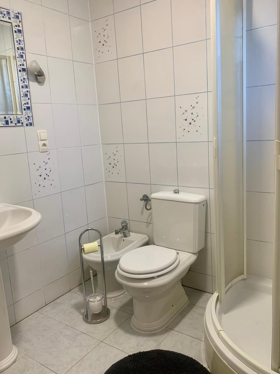 Shower, Toilet, Bathroom, bidet