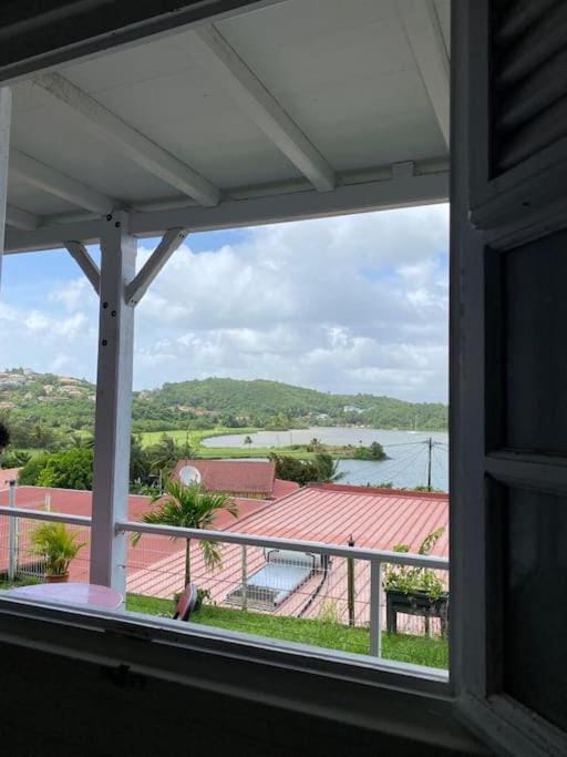 Location vue sur mer Apartment in Les Trois-Îlets