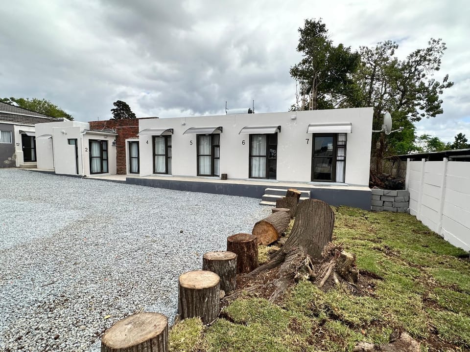 Property building, Garden view