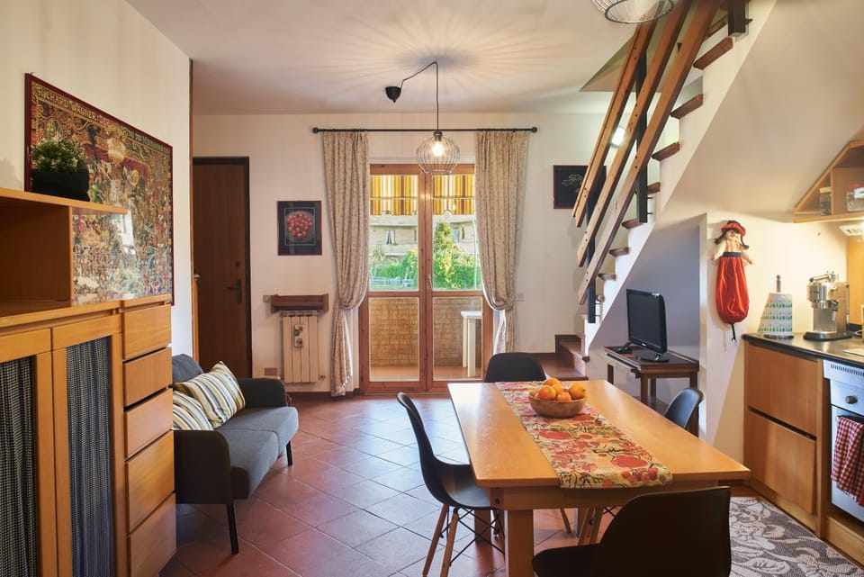 Kitchen or kitchenette, Living room, Dining area