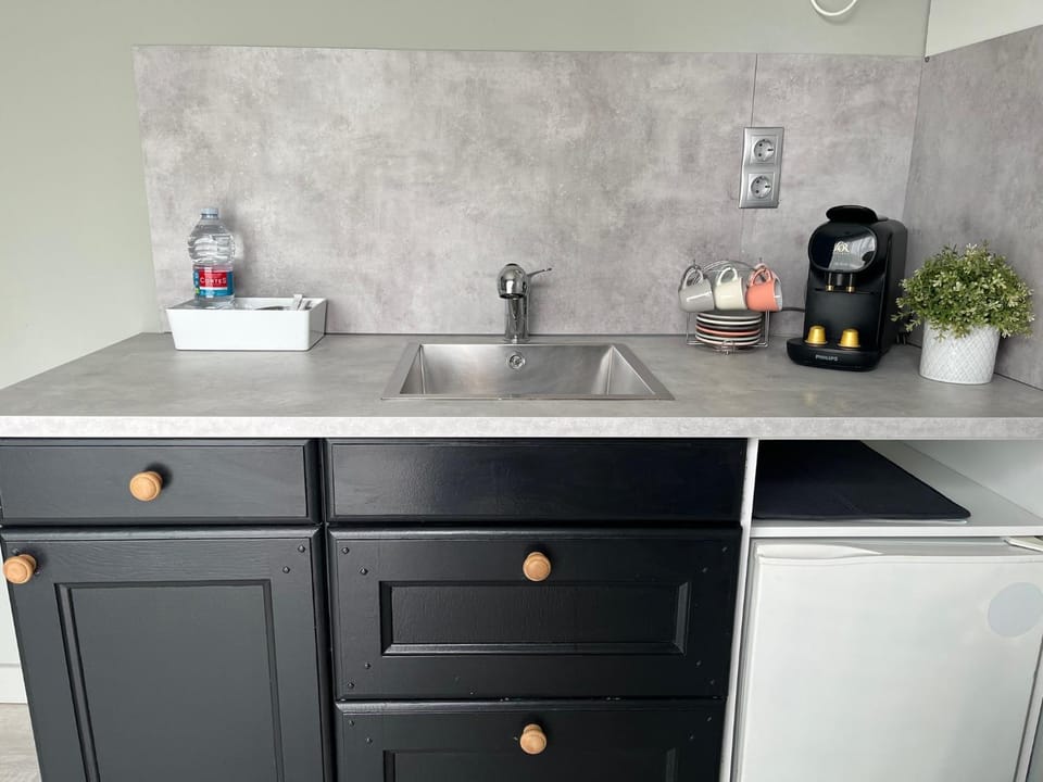 Coffee/tea facilities, Kitchen or kitchenette