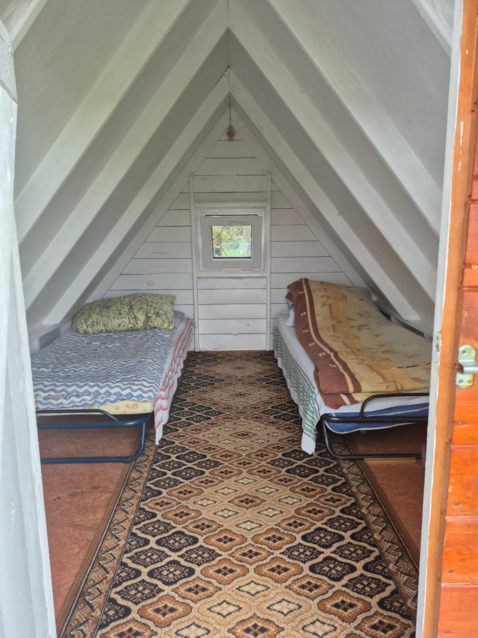 SZAŁASY drewniane nad rzeką BIEBRZA Campground/ 
RV Resort in Poland