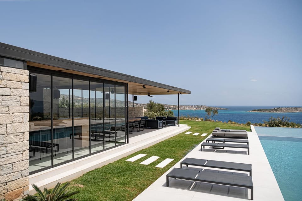 BBQ facilities, Dining area