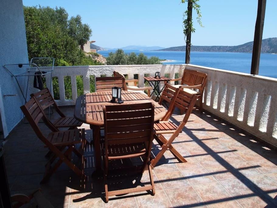 Villa with breathtaking views and private beach House in Sporades, Greece