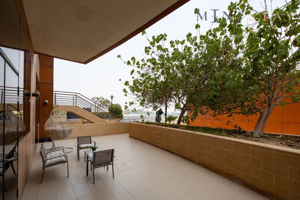 Tiara Beach Residences, Palm Jumeirah Dubai - Mint Stay Apartment in Dubai