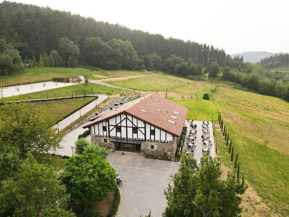 Property building, Bird's eye view