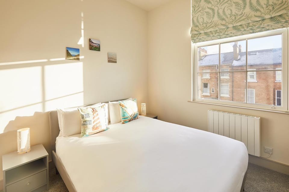 Bed, Bedroom, internet