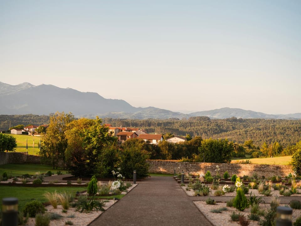 Natural landscape, Garden, Garden view, Garden view, Mountain view