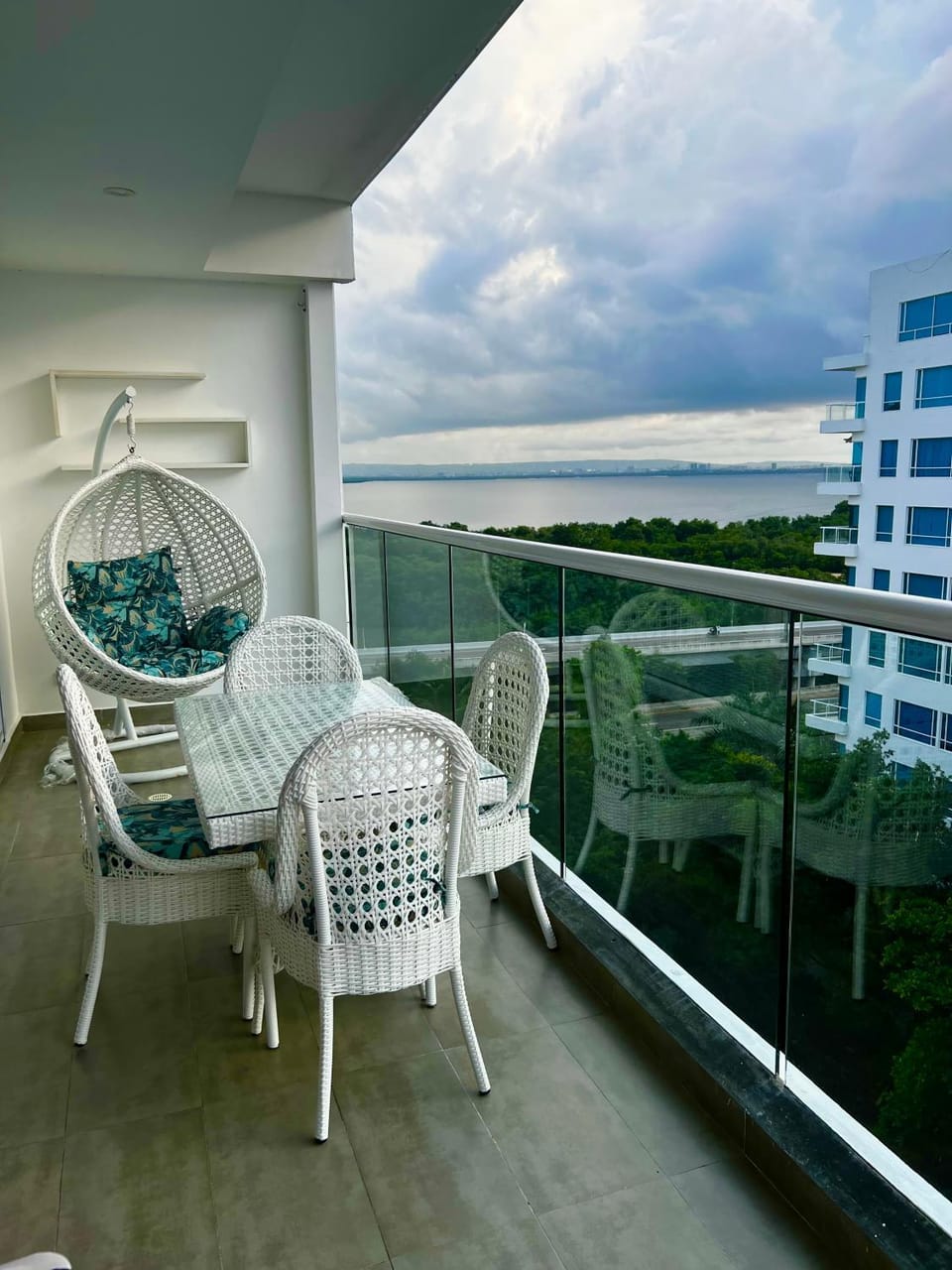 Hermoso apartamento con vista al mar y salida directa a la playa Apartment in La Boquilla