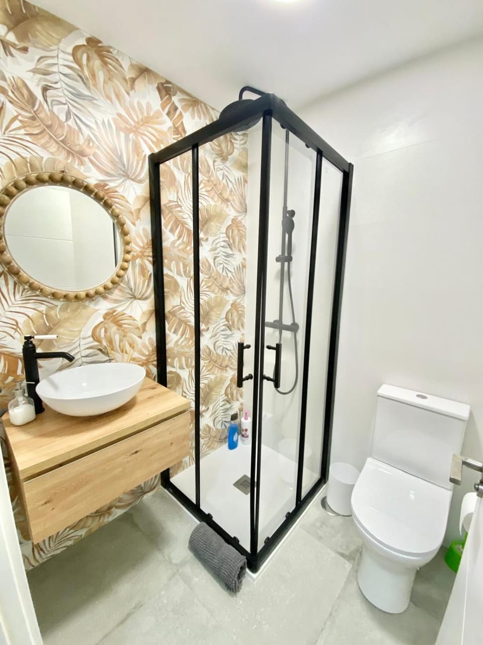 Shower, Bathroom