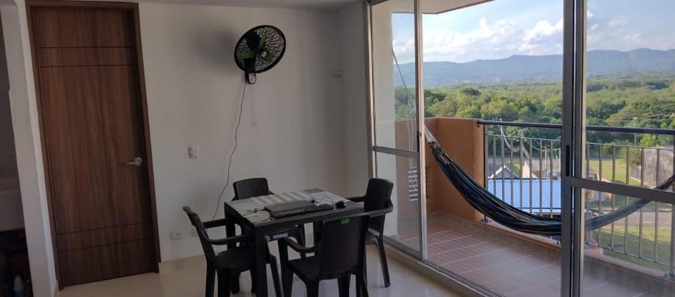 Cómodo Apartamento, Hacienda Peñaliza - Ricaurte Apartment in Ricaurte