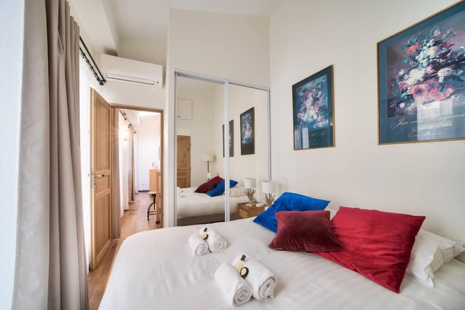 Superbe maisonnette neuve au coeur de Paris Apartment in Paris