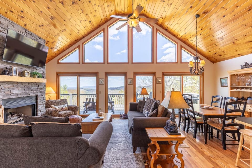 Welcome Home House in Watauga