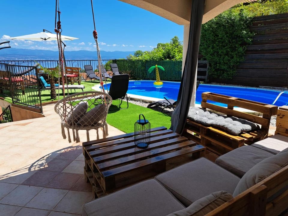 Luxury Apartment Emily with Amazing Sea View Apartment in Primorje-Gorski Kotar County