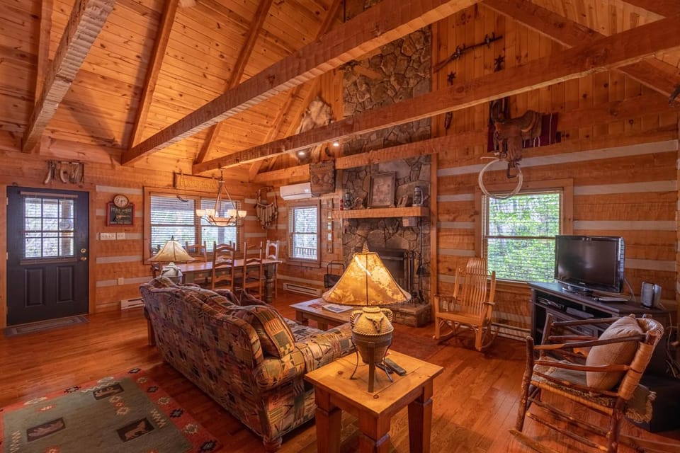 Altitude Adjustment House in Seven Devils