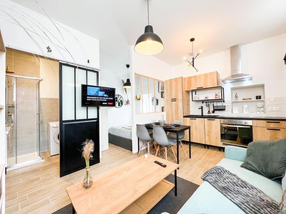 Nouveau * L’élégant au cœur de Guingamp * Apartment in Brittany