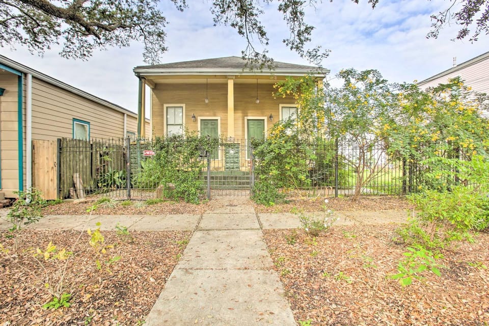 Half-Mi to French Quarter: Rustic NOLA Home House in New Orleans