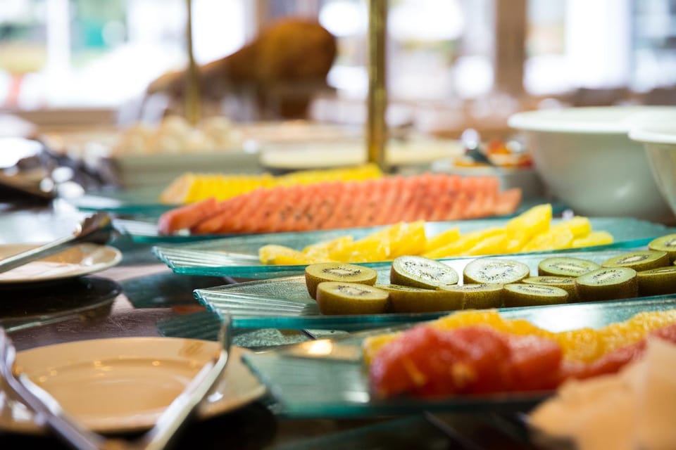 Breakfast, Buffet breakfast